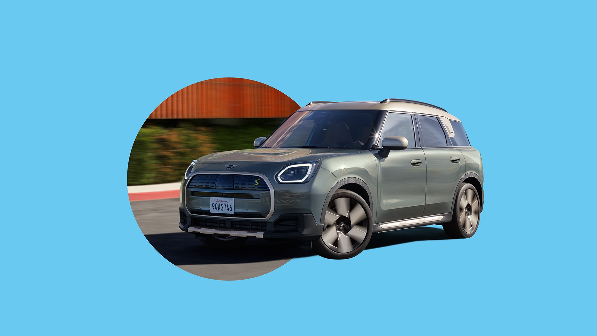 all-electric Mini Countryman Stage